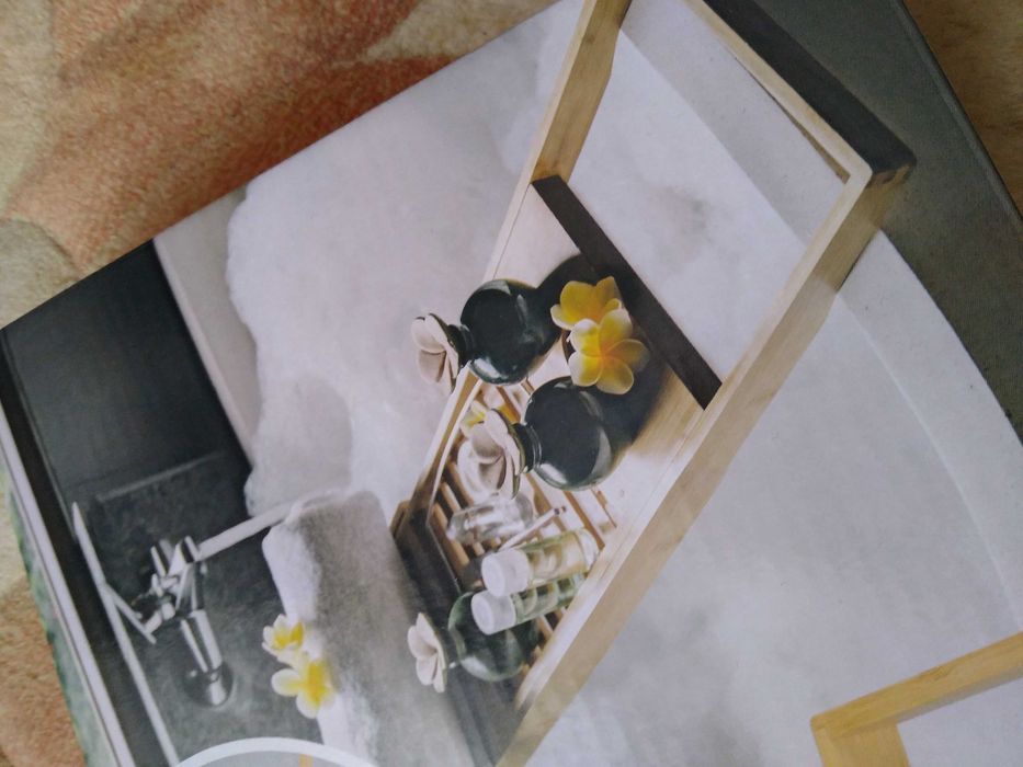 Măsuță suport cafeluță la baie sau la pat (very cool)