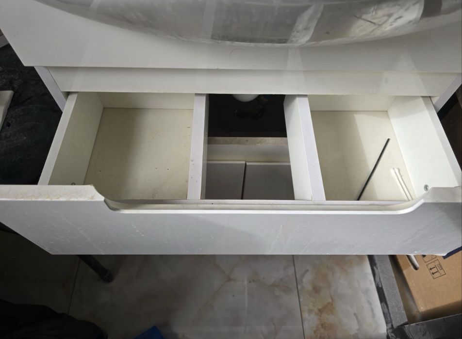 Продам раковину с тумбой и унитаз б/у