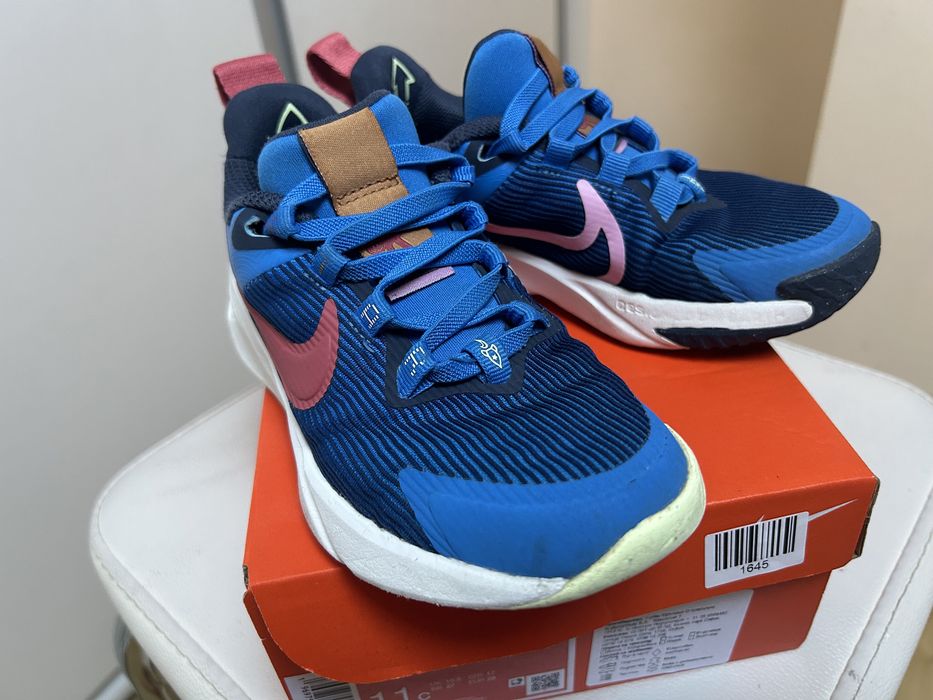 Оригинални Nike маратонки детски