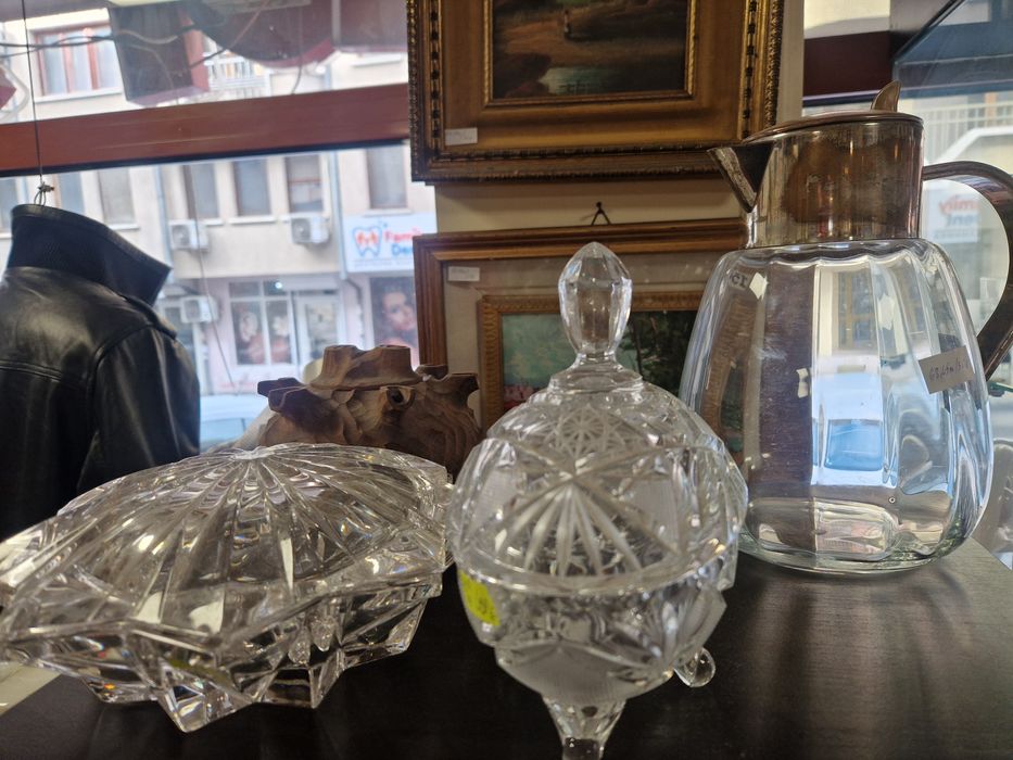 Разпродажба сувенири