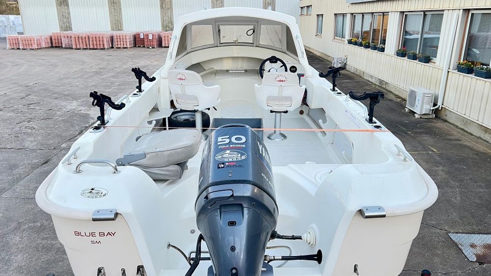 Barcă semicabină Smartliner Cuddy 19 -Motor Yamaha 50/60 cp