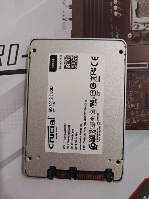 1TB Sata SSD Crucial MX500