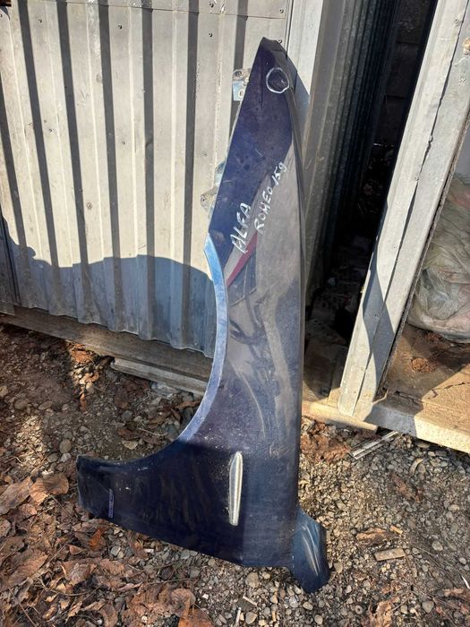 Aripa stanga/dreapta Alfa Romeo 159 an 2007