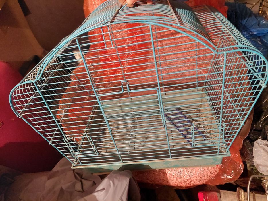 Клетки для папугаев