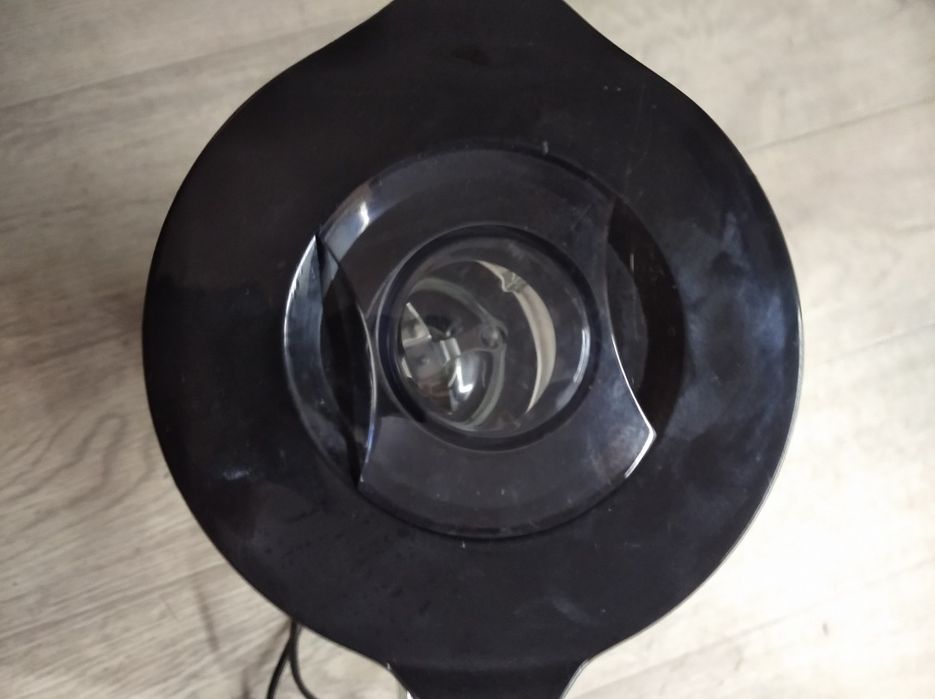 Настольный блендер Vitek