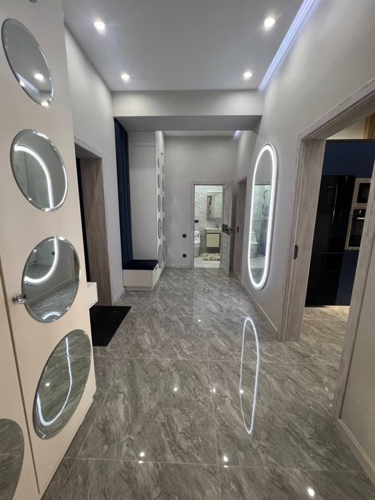 Сдается 2 комнатная на шота руставели