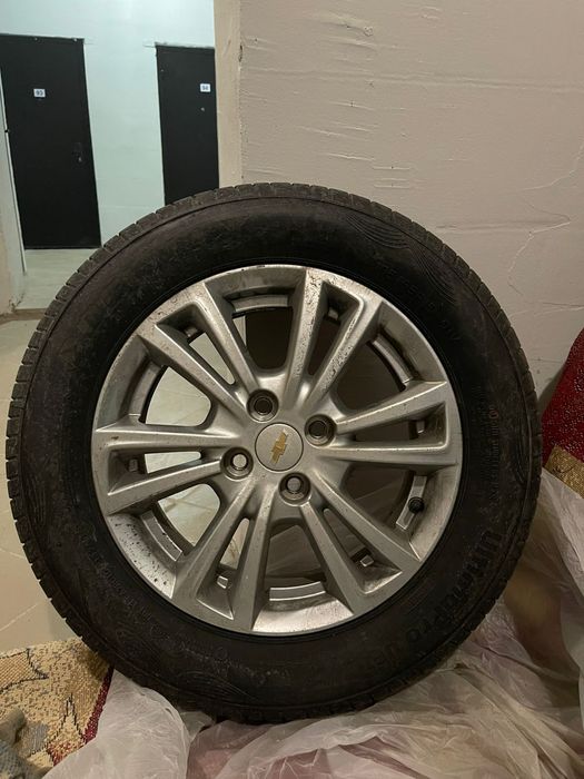 Копплект колец 195 65 r15