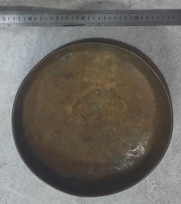 Продаются медные падносы антиквариат