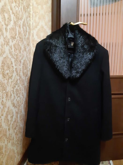 Продам пальто мужское