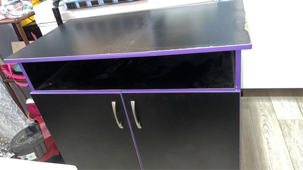 Продам шкаф черный