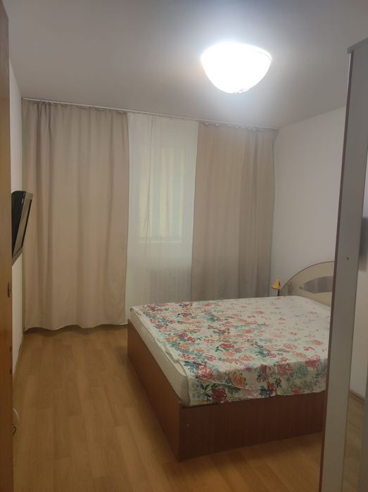 Vânzare Apartament 3 Camere ,Valea Călugărească Nr 4