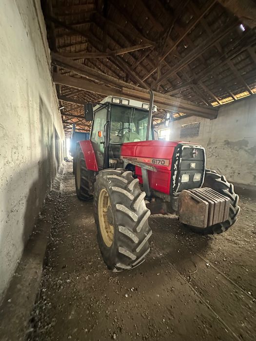 Tractor agricol Massey Ferguson 6170