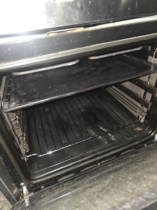 Vand cuptor electric