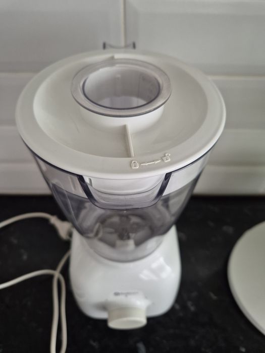 Продам блендер Phillips