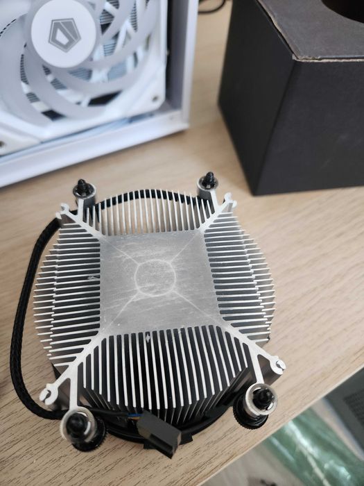 Боксов охладител АМ5 (използван по-малко от 100 часа)