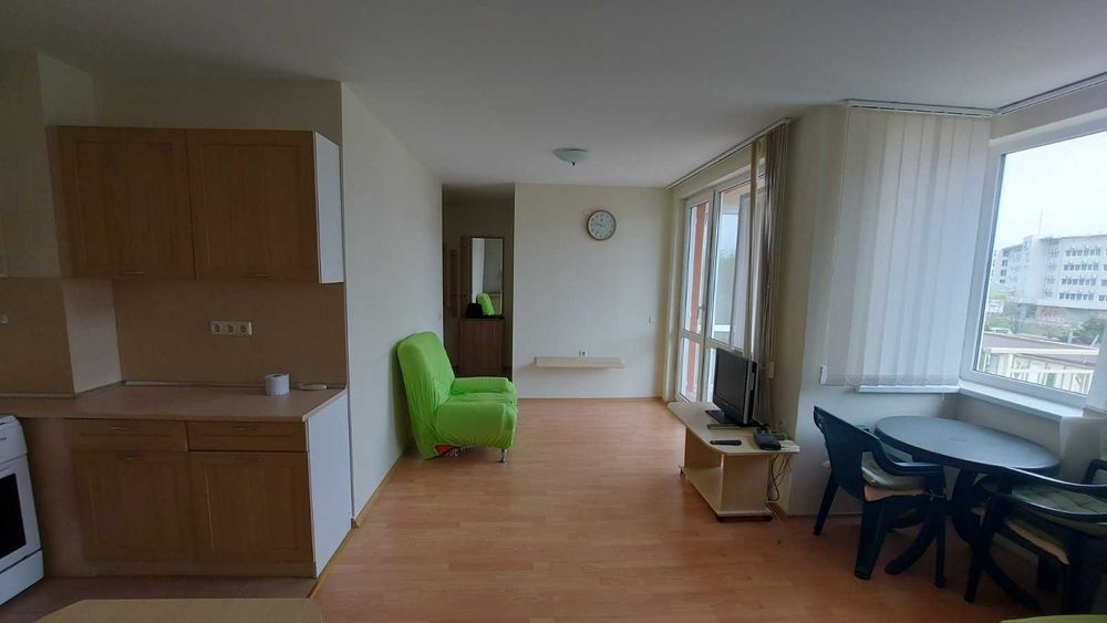 Продава се Двустаен апартамент в к.к. Слънчев бряг - 59 кв.м за 1102 €/кв.м - Снимка #1