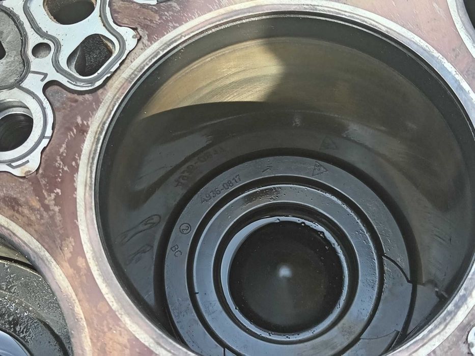 Piese motor Mercedes Actros Atego Arocs Antos Tourismo Setra Euro 6