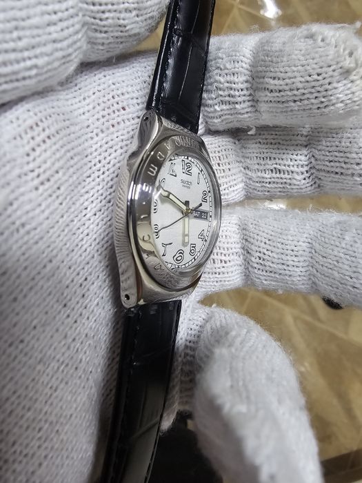 Swatch intro stare excelenta ca nou.