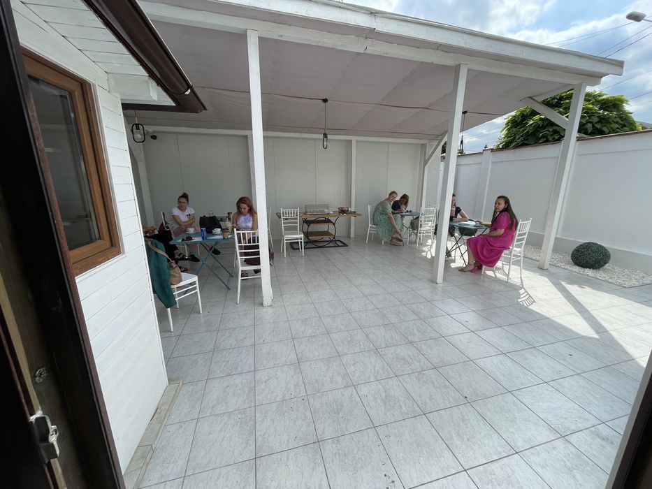 Sala evenimente Petreceri private Onomastice Restaurant de inchiriat