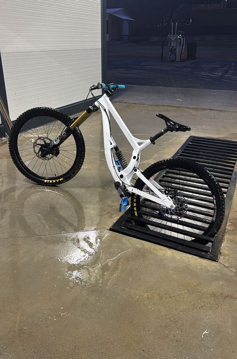 Vînd tranzision 2015