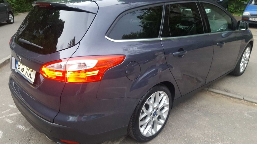 FORD Focus 2013 — imagine 3