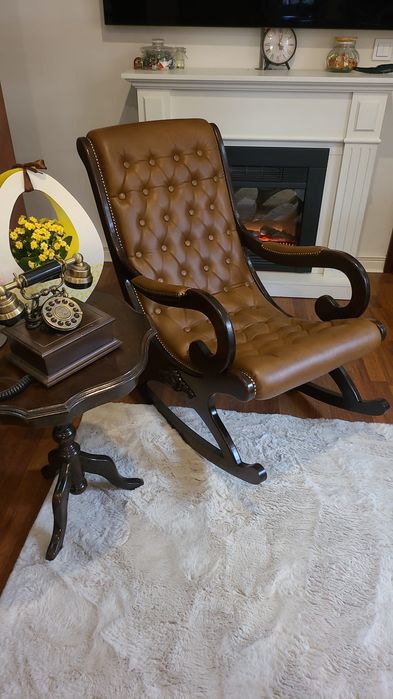 Balansoar maro NOU Chesterfield piele italiana de vaca - lemn fag