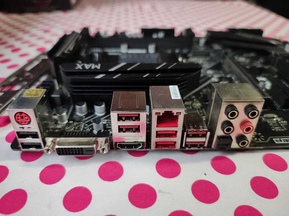 Placa de baza MSI X470 Gaming Plus MAX socket AM4.
