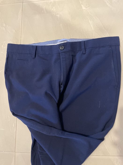Pantaloni de costum,Zara
