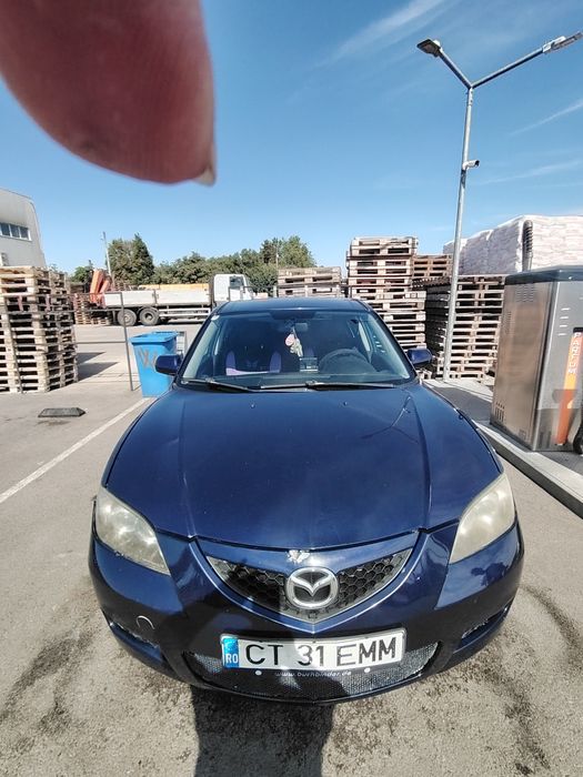 Vând Mazda 3 in stare buna