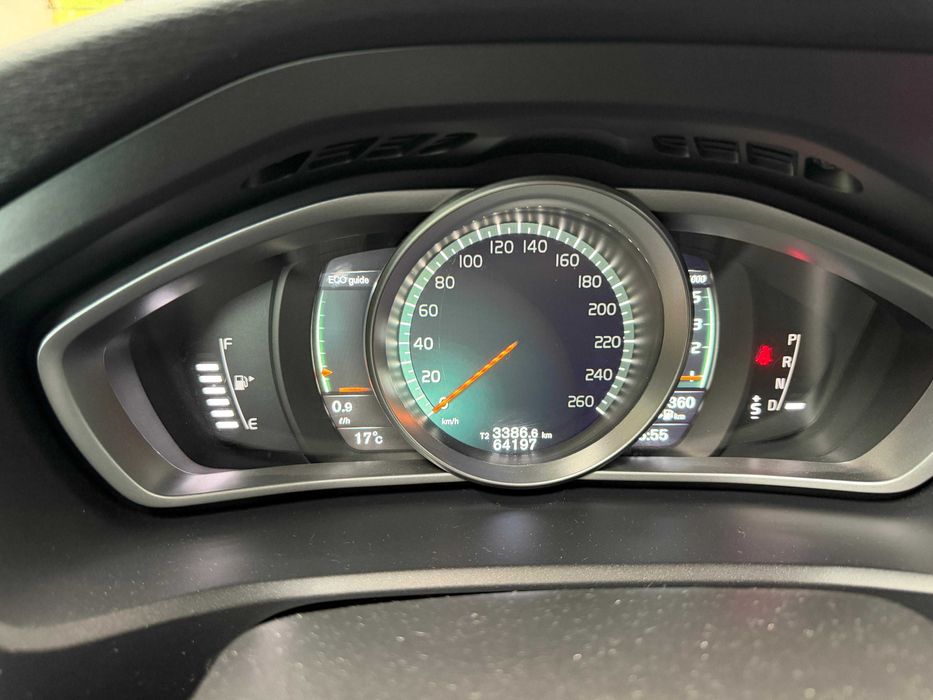 Volvo V40  - 65000 km  de vanzare