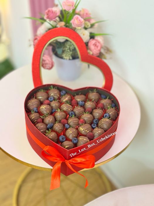 Клубника в шоколаде, подарки, shokoladli klubnika, sovg’a