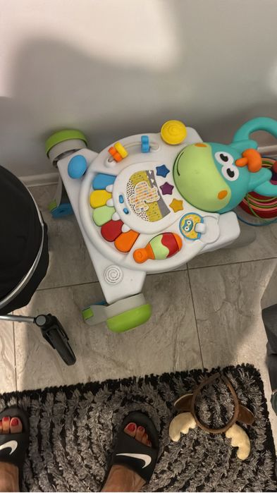 Jucarie interactiva premergator