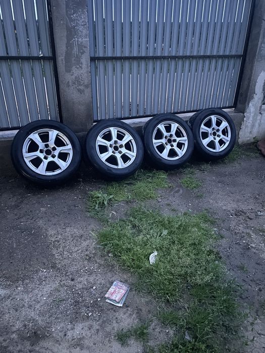 Jante 16” originale audi  vand sau schimb cu 4 cauciucuri bune 225/45/17