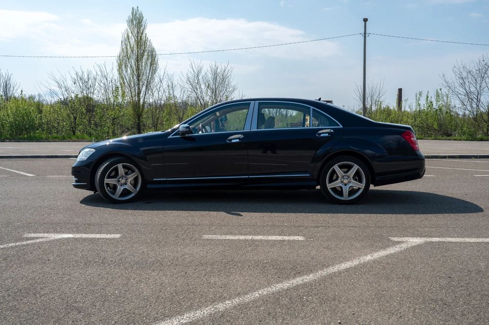 Mercedes-Benz S Mercedes S-Classe 550 LWB (Versiunea Lunga)