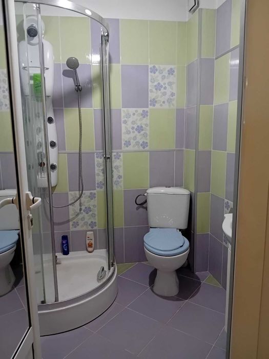 Дава се под наем Двустаен апартамент в Петрич - 86 кв.м за 35.7 € - Снимка #2