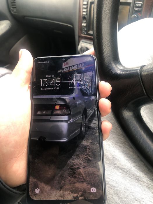 Продам редми 8, в хорошем состояний