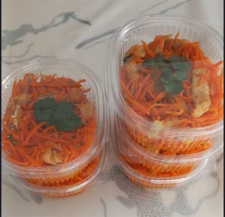 Салаты корейские ,чимчи .