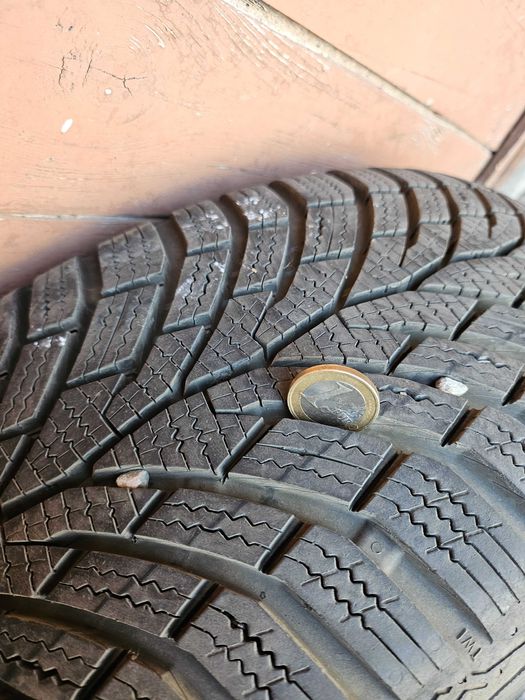 Зимни гуми Continental 205/55 R16 DOT 2023