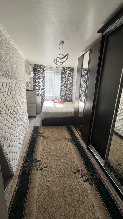 Продам 2 ком квартиру на Тургеньева