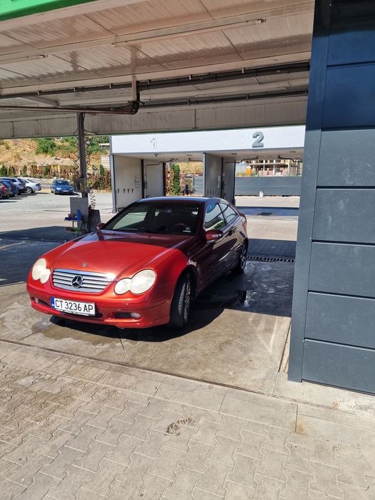 Mercedes w203. 1.8 benzin