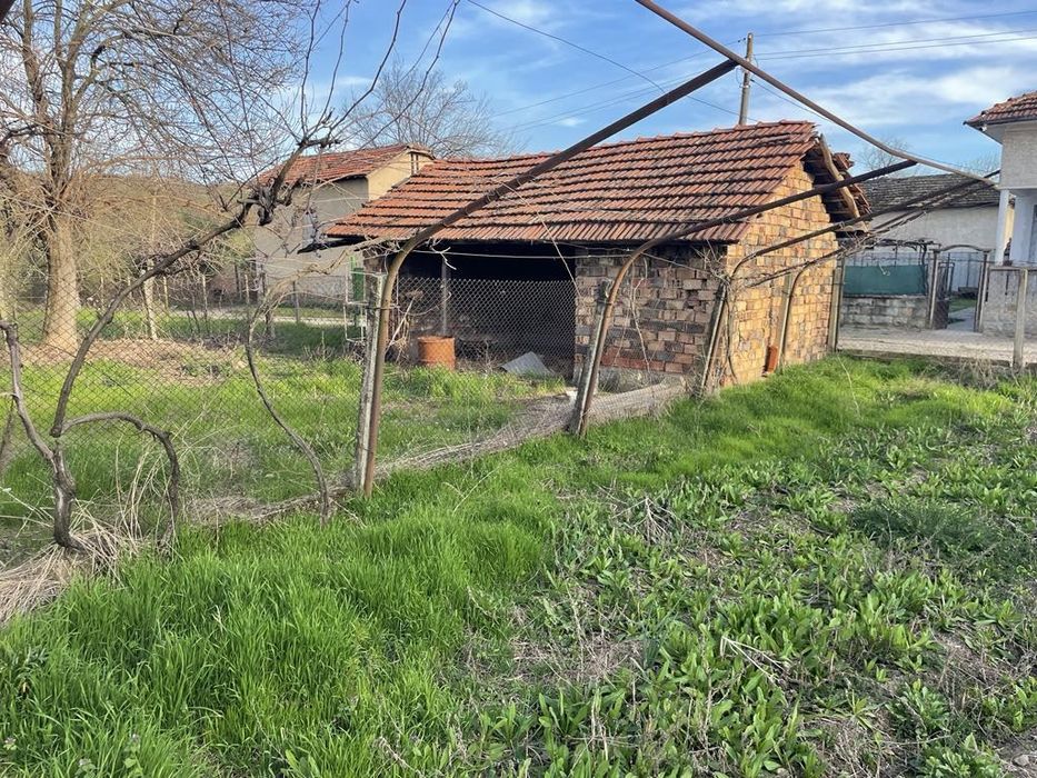 Продава се Къща в с. Торос, Област Ловеч - 150 кв.м за 238 €/кв.м - Снимка #4