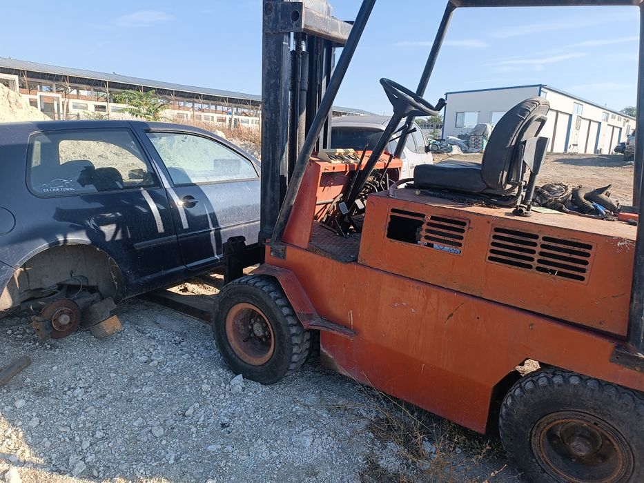 Продавам мотокар Балкан кар