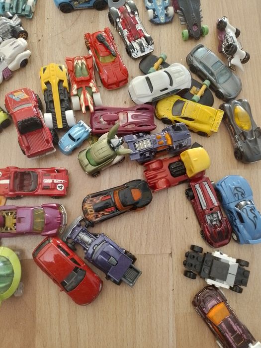 Количка хот уилс