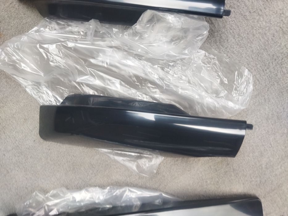 Крышки рейлинга Toyota RAV 4 ха30