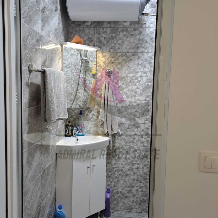 Дава се под наем Двустаен апартамент в Варна, Левски - 60 кв.м за 500 € - Снимка #3