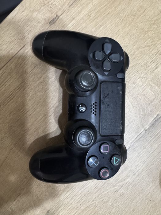 Продам джойстик пс4