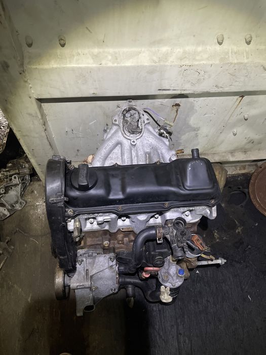 Двигатель пассат гольф 1.8