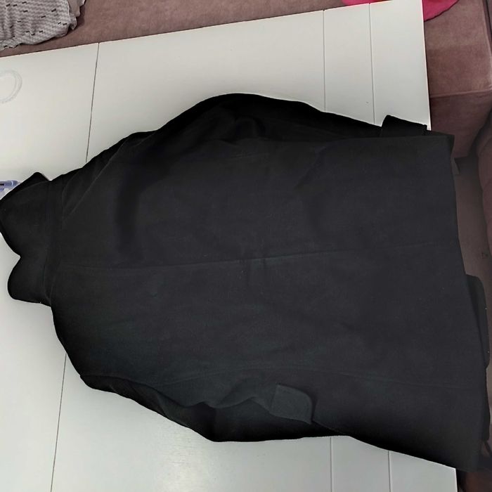 Два броя дамски палта