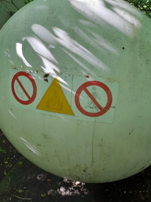 Bazin  gaz 3000 l