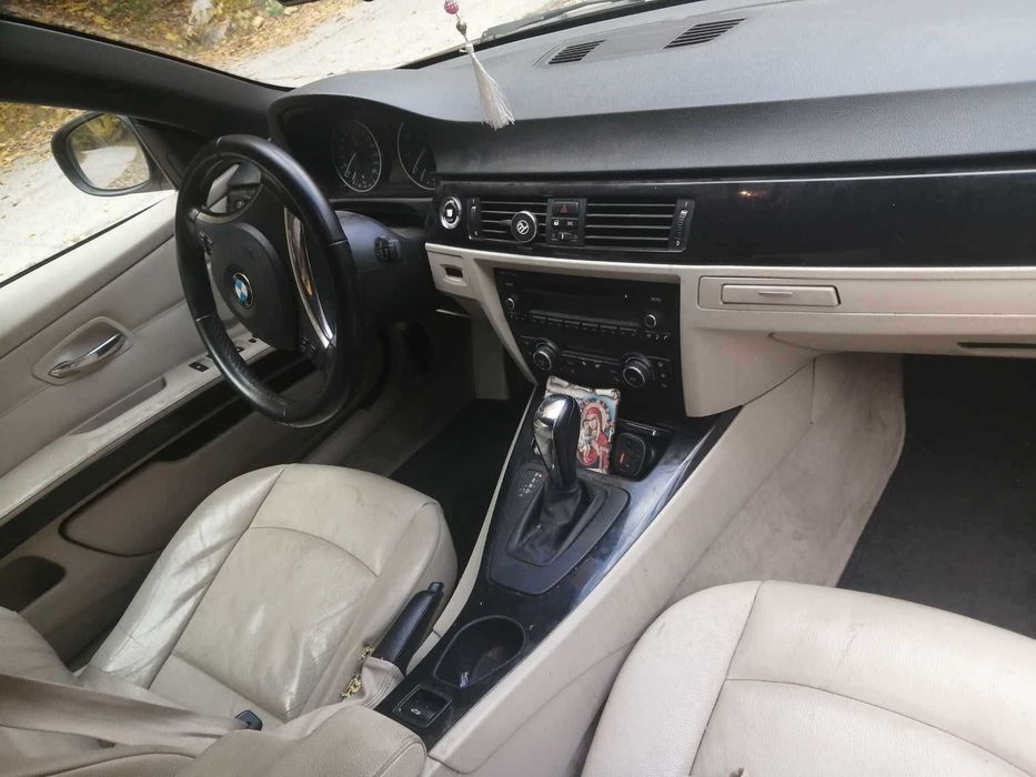 BMW 3 Series 2010 — imagine 3
